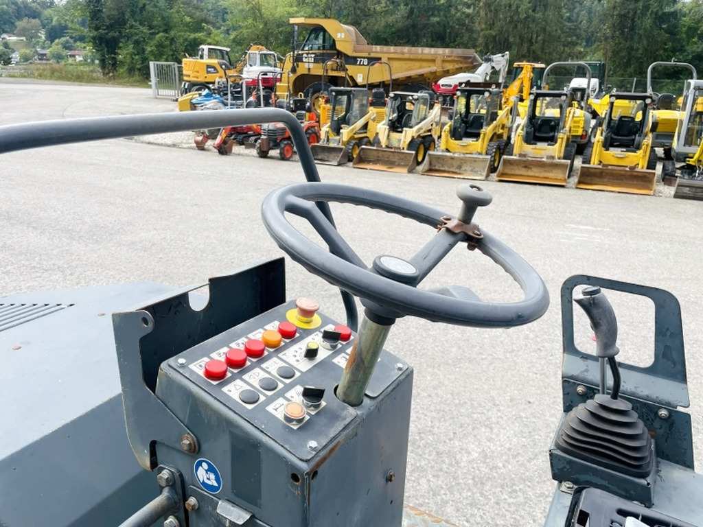 Bomag BW120 AD-3 (4046) - مدحلة الأسفلت: صور 4 Bomag BW120 AD-3 (4046) - مدحلة الأسفلت: صور 4