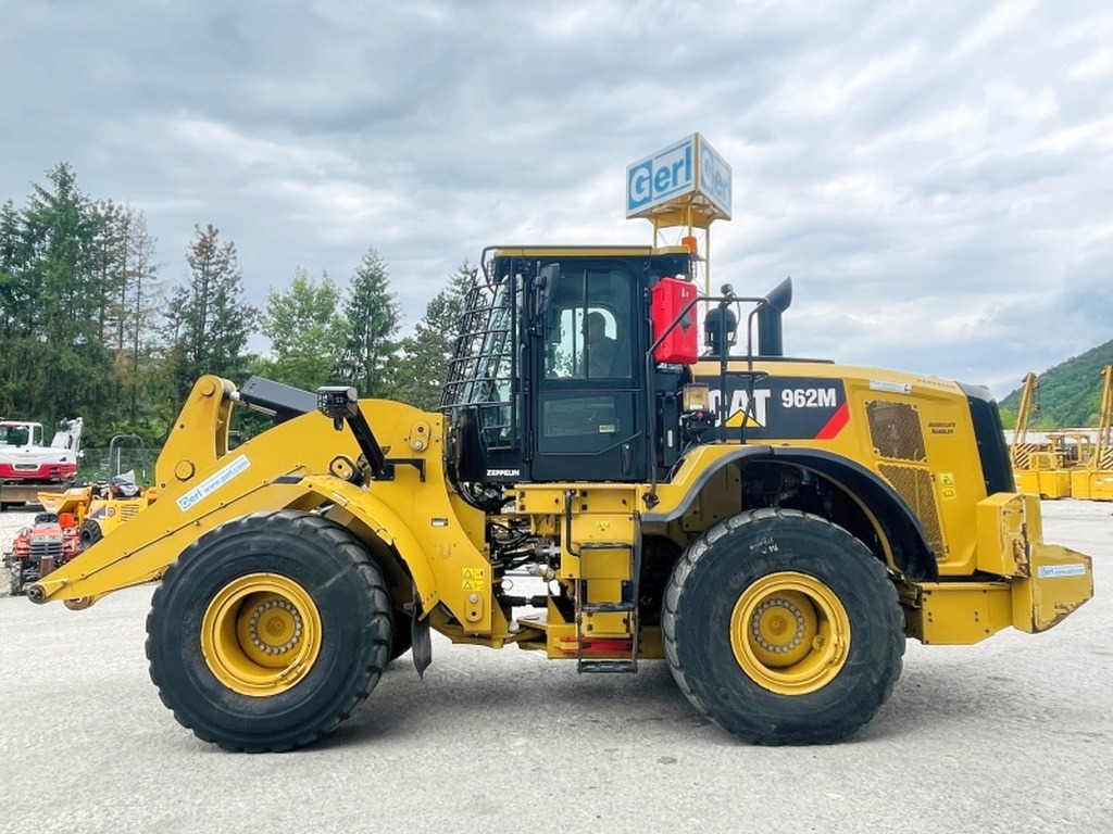 Caterpillar 962M (3939) - اللودر بعجل: صور 1 Caterpillar 962M (3939) - اللودر بعجل: صور 1