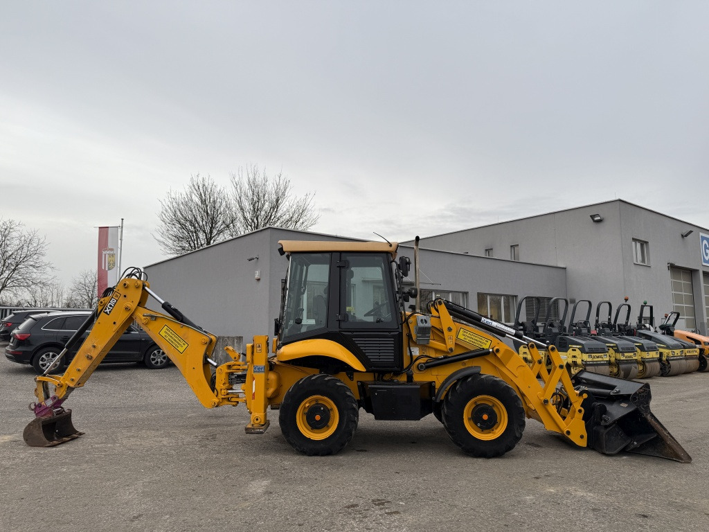 JCB 2 CX-S (111767) - حفار متعدد الاستخدام: صور 5 JCB 2 CX-S (111767) - حفار متعدد الاستخدام: صور 5