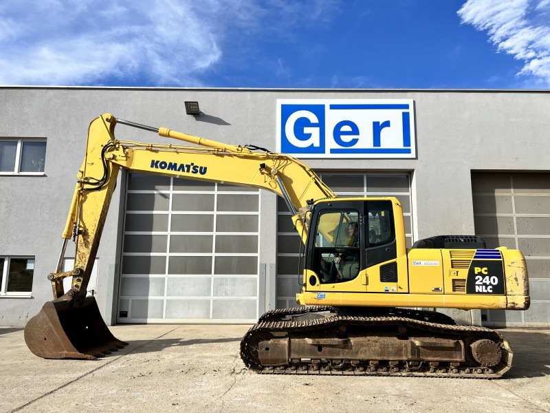 Komatsu PC 240-8 NLC (110815) - حفارات زحافة: صور 1 Komatsu PC 240-8 NLC (110815) - حفارات زحافة: صور 1