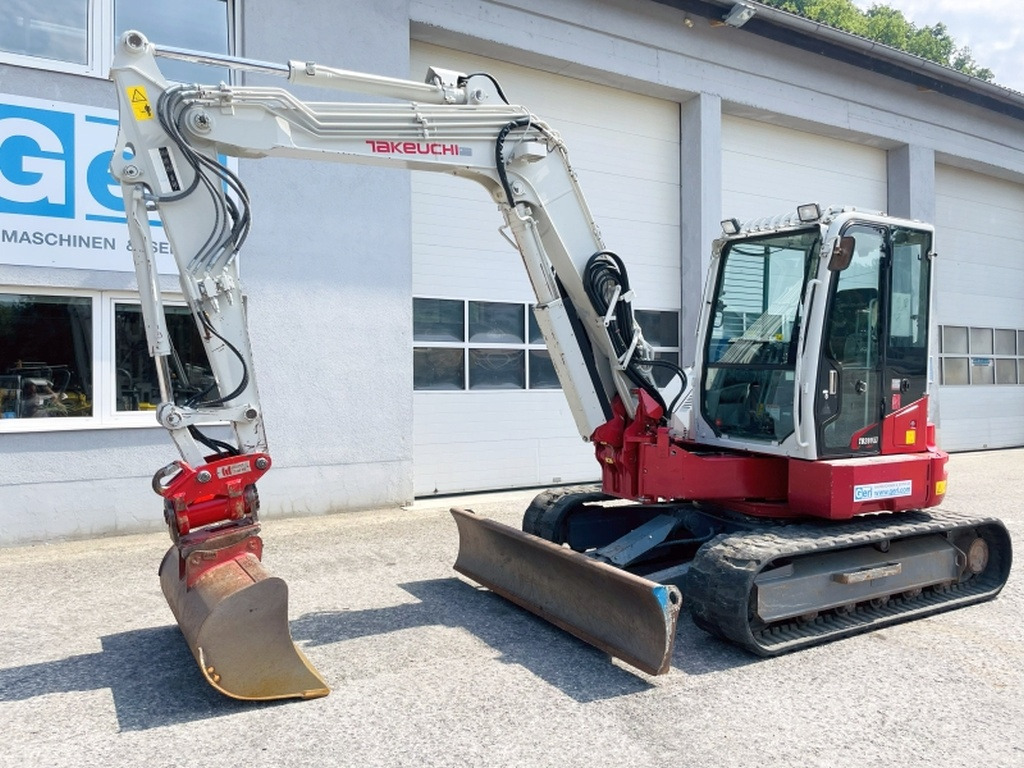 Takeuchi TB280FR (4051) - حفارة مصغرة: صور 4 Takeuchi TB280FR (4051) - حفارة مصغرة: صور 4