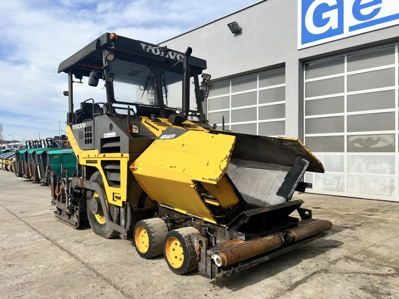 Volvo-ABG 6870 (111064) - العامل بالقار: صور 5 Volvo-ABG 6870 (111064) - العامل بالقار: صور 5