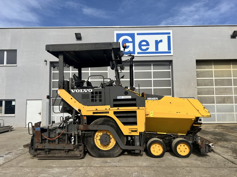 Volvo-ABG 6870 (111064) - العامل بالقار: صور 4 Volvo-ABG 6870 (111064) - العامل بالقار: صور 4