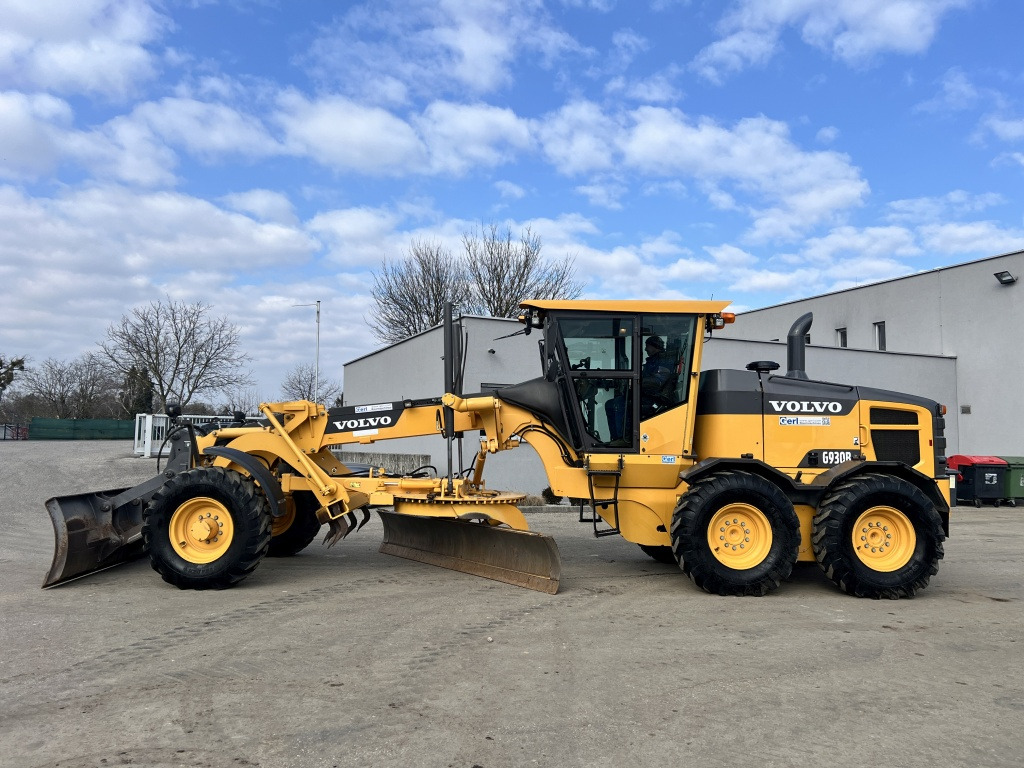 Volvo G 930 B (111500) - آلة تسوية الأرض: صور 1 Volvo G 930 B (111500) - آلة تسوية الأرض: صور 1