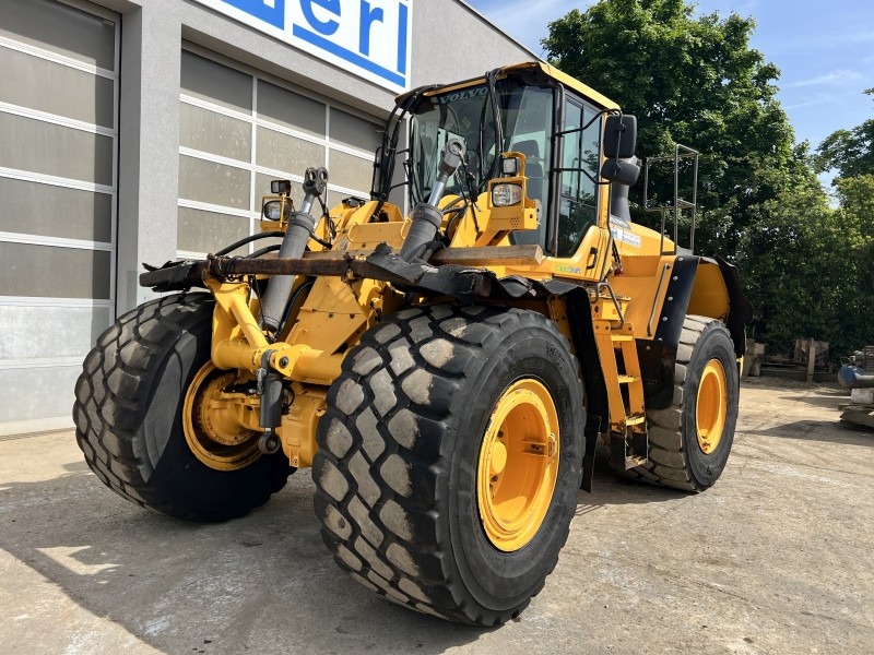 Volvo L 180 G HL (110940) - اللودر بعجل: صور 3 Volvo L 180 G HL (110940) - اللودر بعجل: صور 3