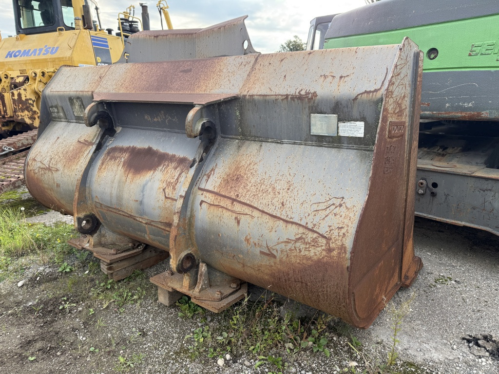 Volvo Schaufel 4,2 m³ (111756) - بكت شيول: صور 2 Volvo Schaufel 4,2 m³ (111756) - بكت شيول: صور 2