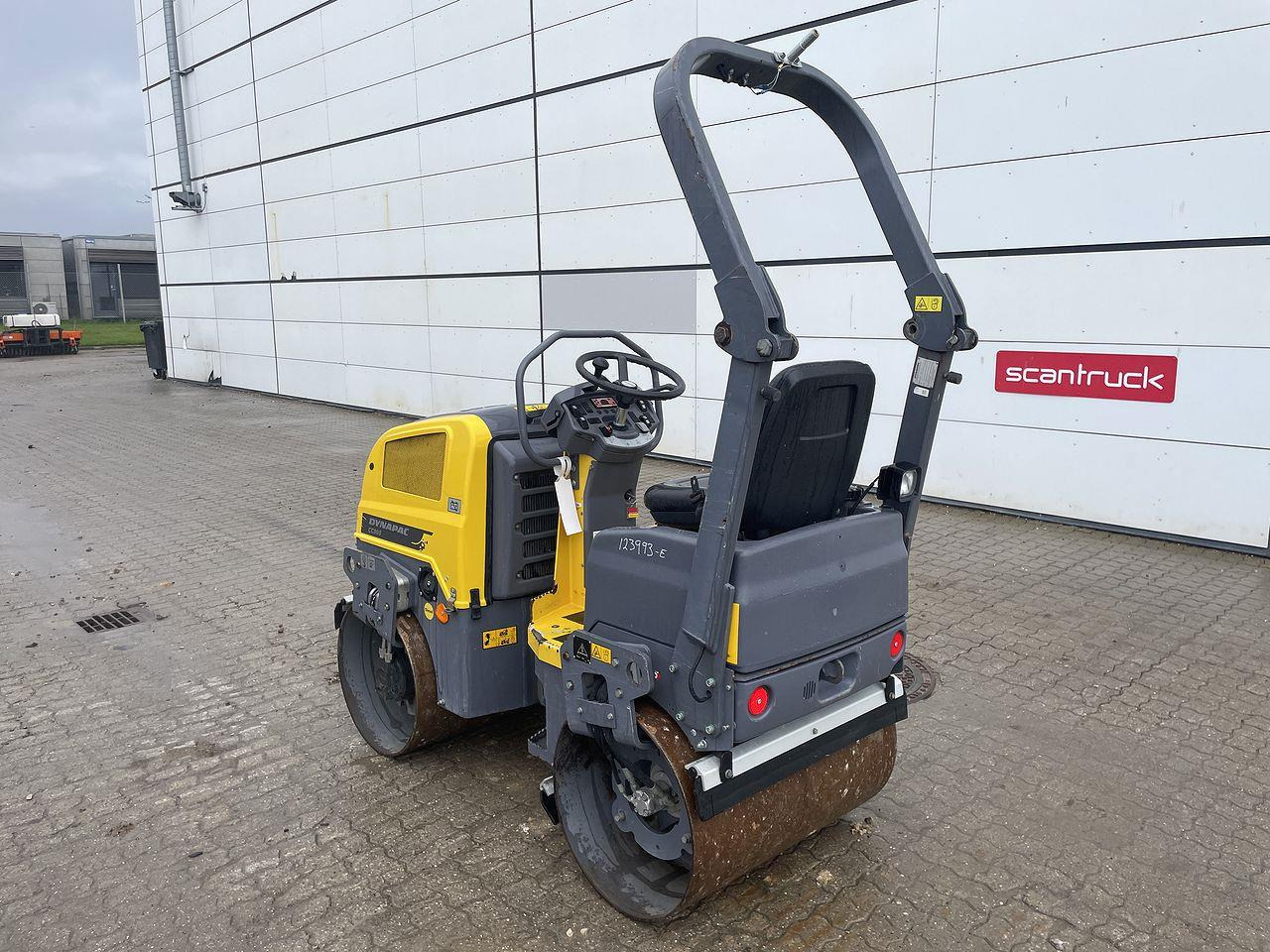 Atlas Copco CC900 - مدحلة الأسفلت: صور 2 Atlas Copco CC900 - مدحلة الأسفلت: صور 2