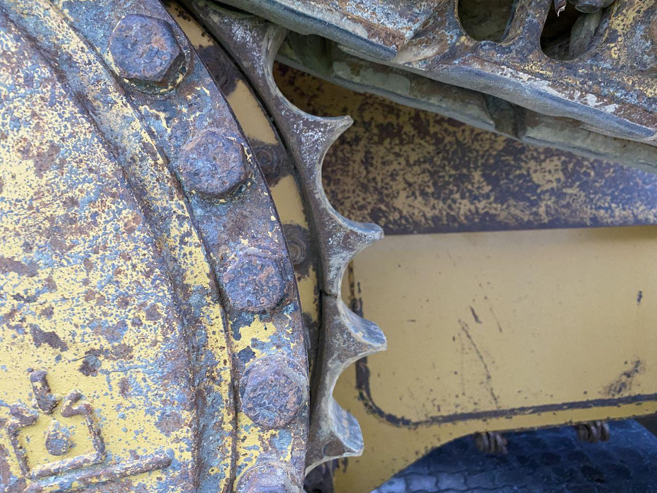 تأجير  Caterpillar D6T LGP Caterpillar D6T LGP: صور 6