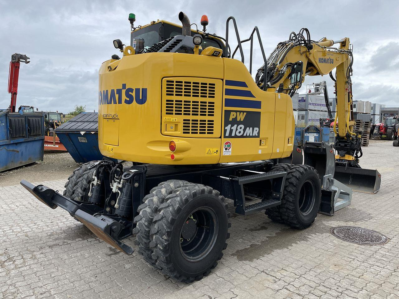 Komatsu PW118MR-11 - حفارة مصغرة: صور 4 Komatsu PW118MR-11 - حفارة مصغرة: صور 4