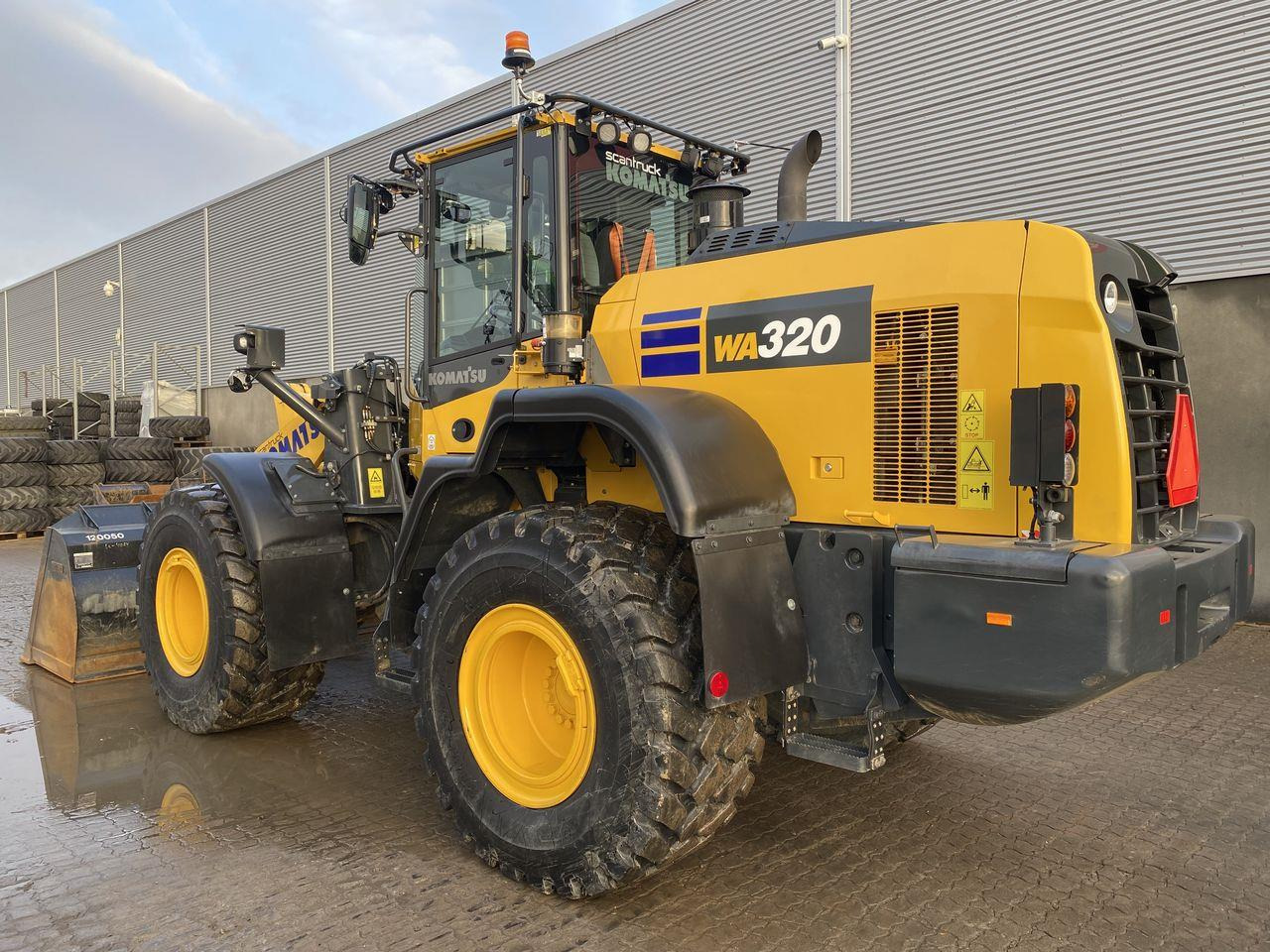 Komatsu WA320-8EO - اللودر بعجل: صور 2 Komatsu WA320-8EO - اللودر بعجل: صور 2