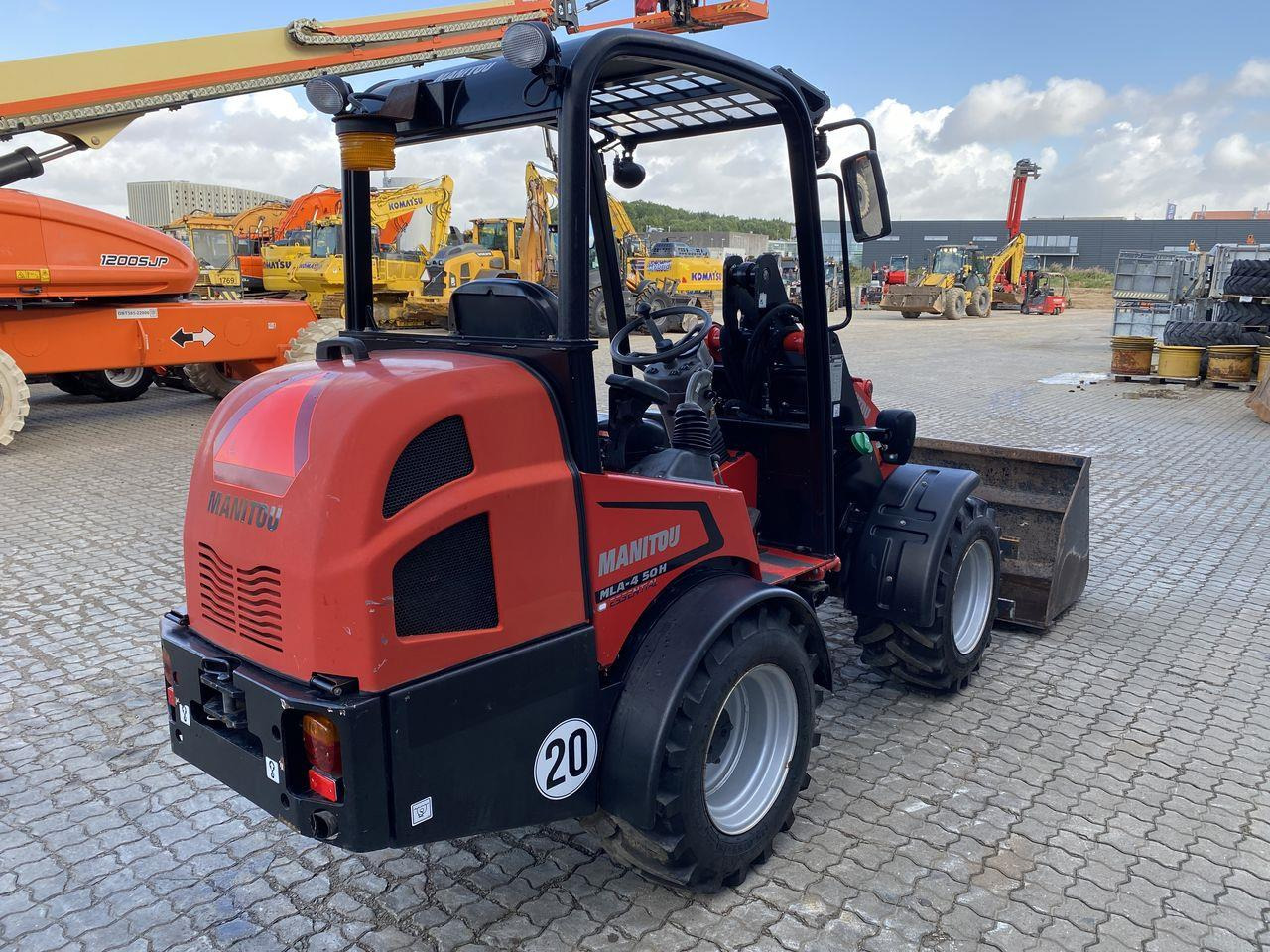 Manitou MLA 4-50H-4P - لودر مفصلي صغير: صور 4 Manitou MLA 4-50H-4P - لودر مفصلي صغير: صور 4