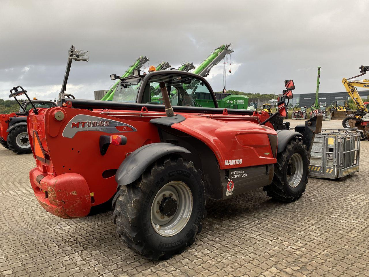 Manitou MT1840A ST3B - رافعة تلسكوبية: صور 4 Manitou MT1840A ST3B - رافعة تلسكوبية: صور 4