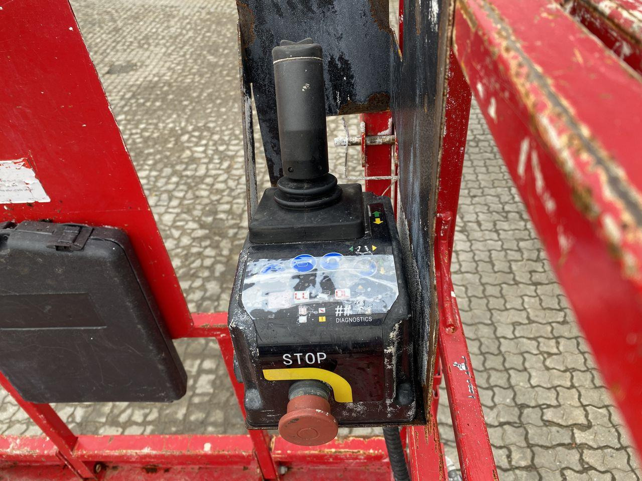 Mantall XE120W - رافعات مقصية: صور 3 Mantall XE120W - رافعات مقصية: صور 3