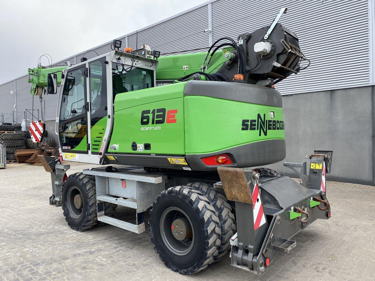 SENNEBOGEN 613E-M - حفارة النقل والشحن: صور 2 SENNEBOGEN 613E-M - حفارة النقل والشحن: صور 2