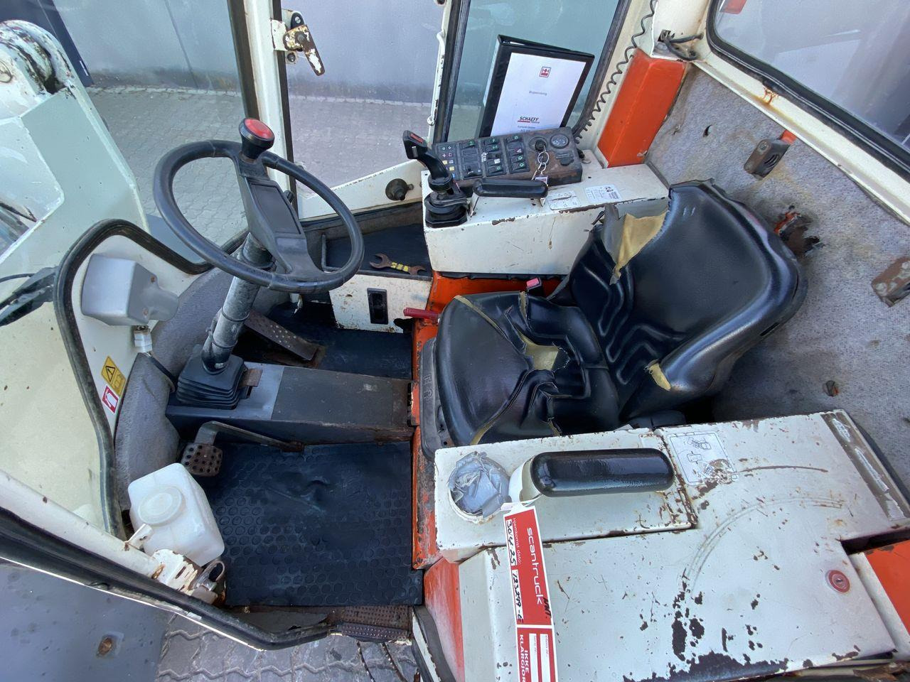 Terex-Schaeff SCL515 - اللودر بعجل: صور 3 Terex-Schaeff SCL515 - اللودر بعجل: صور 3
