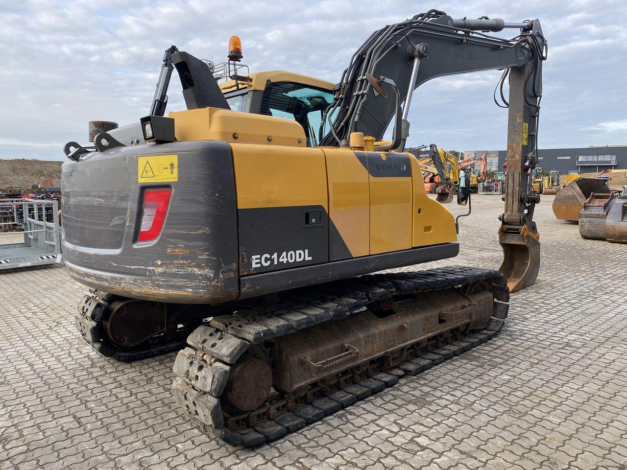 Volvo EC140 - حفارات زحافة: صور 4 Volvo EC140 - حفارات زحافة: صور 4