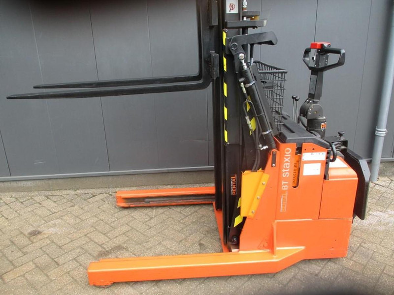 BT RWE 120 - معدات الرفع منخفض المستوى: صور 5 BT RWE 120 - معدات الرفع منخفض المستوى: صور 5