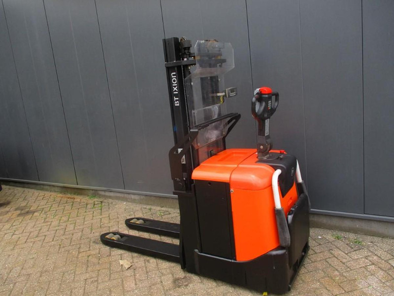 BT SPE125 - معدات الرفع منخفض المستوى: صور 3 BT SPE125 - معدات الرفع منخفض المستوى: صور 3