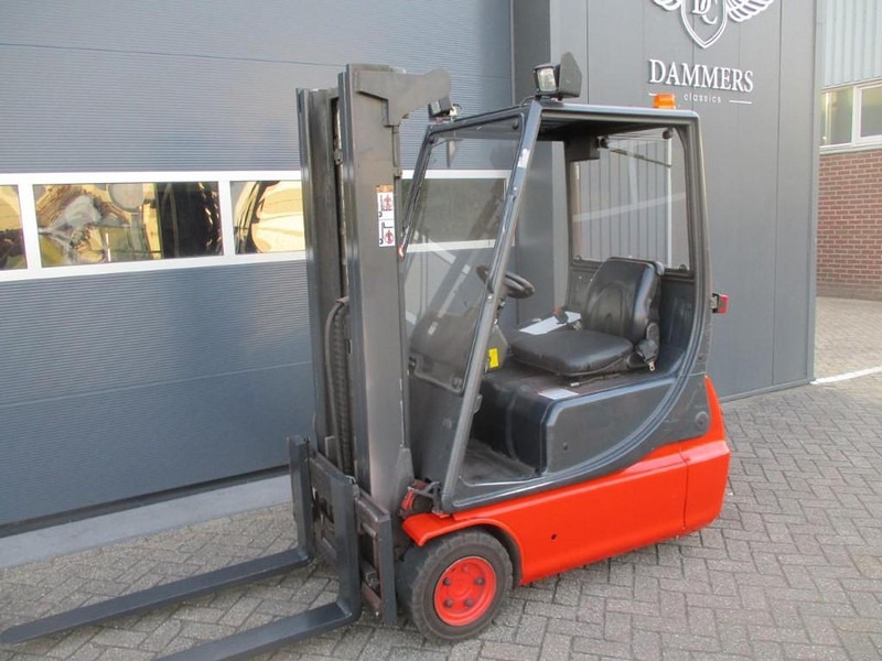 Linde E 16C - رافعة شوكية كهربائية: صور 2 Linde E 16C - رافعة شوكية كهربائية: صور 2