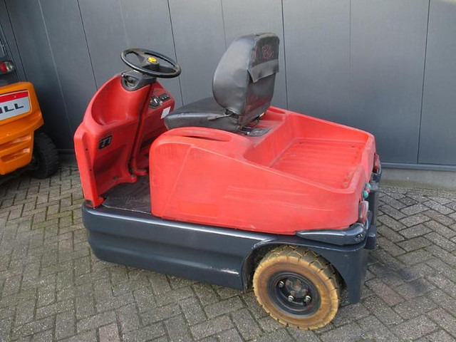 Linde P60 - جرار السحب الكهربائي: صور 4 Linde P60 - جرار السحب الكهربائي: صور 4