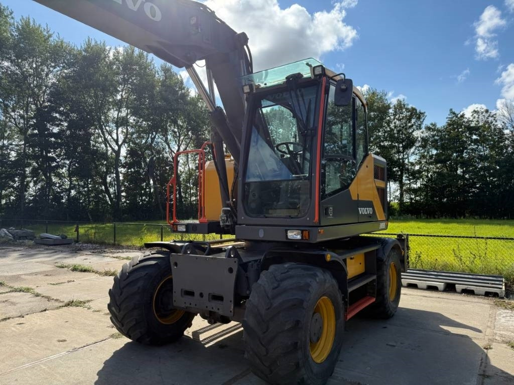 Volvo EWR 150 E - حفارة على عجلات: صور 3 Volvo EWR 150 E - حفارة على عجلات: صور 3