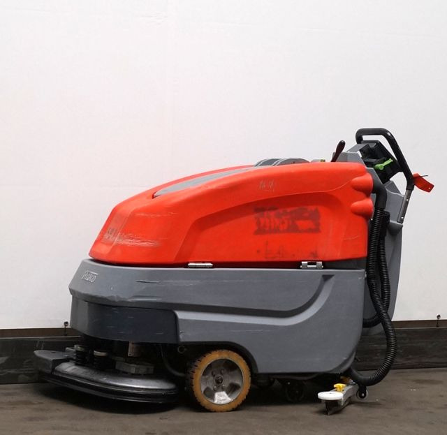 Hako Hakomatic B70 - ماكينة فرك وتجفيف: صور 1 Hako Hakomatic B70 - ماكينة فرك وتجفيف: صور 1