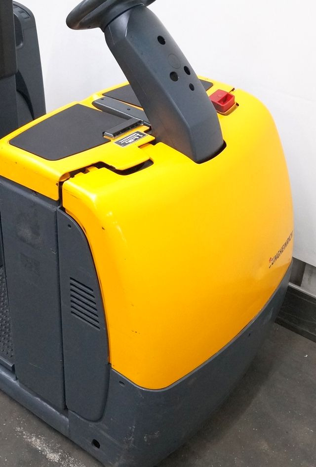 Jungheinrich ECE225 HP - رافعات ترتيب البضائع: صور 4 Jungheinrich ECE225 HP - رافعات ترتيب البضائع: صور 4