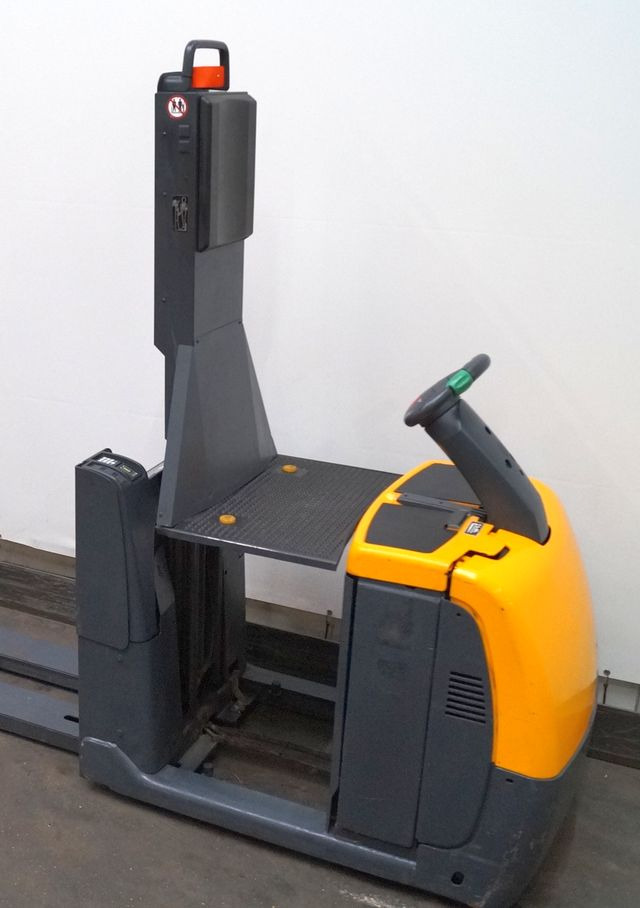 Jungheinrich ECE225 HP - رافعات ترتيب البضائع: صور 5 Jungheinrich ECE225 HP - رافعات ترتيب البضائع: صور 5