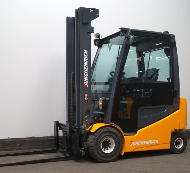 Jungheinrich EFG425ks - رافعة شوكية كهربائية: صور 1 Jungheinrich EFG425ks - رافعة شوكية كهربائية: صور 1