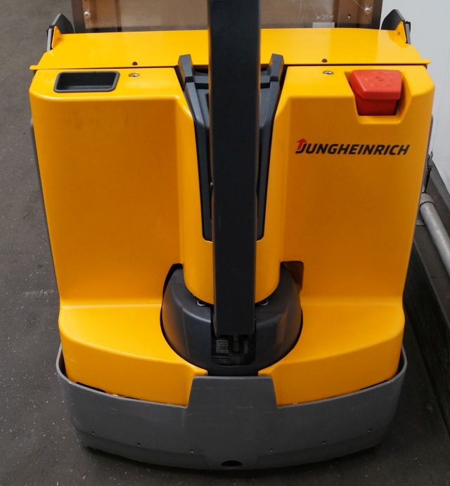Jungheinrich EJD118 - معدات تكديس: صور 3 Jungheinrich EJD118 - معدات تكديس: صور 3