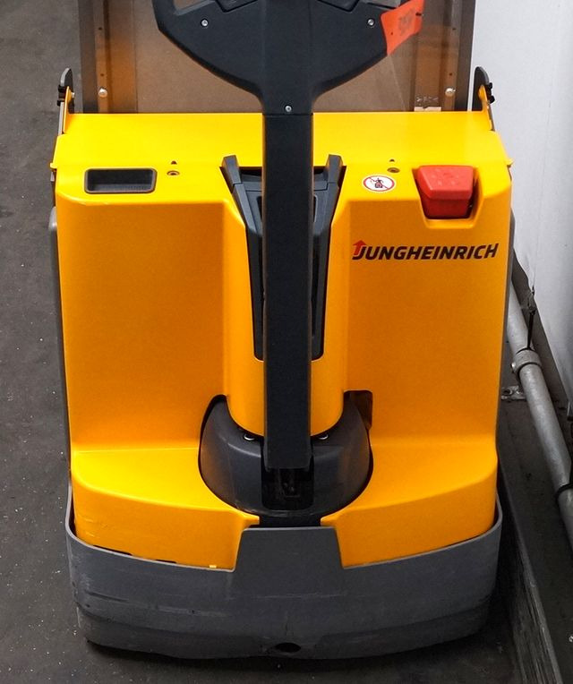 Jungheinrich EJD118 - معدات تكديس: صور 3 Jungheinrich EJD118 - معدات تكديس: صور 3