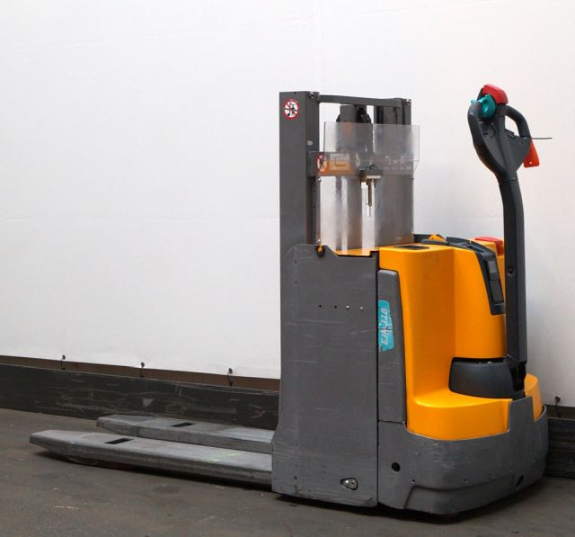 Jungheinrich EJD118 - معدات تكديس: صور 2 Jungheinrich EJD118 - معدات تكديس: صور 2