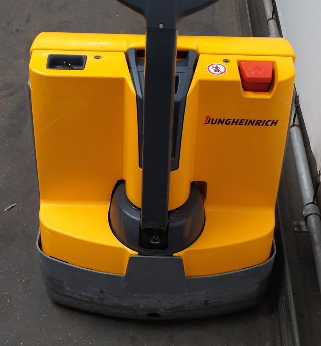 Jungheinrich EJE116 - معدات الرفع منخفض المستوى: صور 3 Jungheinrich EJE116 - معدات الرفع منخفض المستوى: صور 3