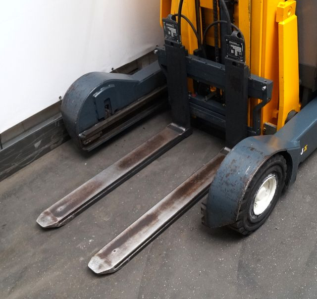 Jungheinrich ETV Cac16 - شاحنة مناولة: صور 3 Jungheinrich ETV Cac16 - شاحنة مناولة: صور 3