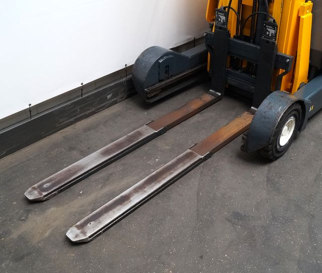 Jungheinrich ETV Cac16 - شاحنة مناولة: صور 4 Jungheinrich ETV Cac16 - شاحنة مناولة: صور 4