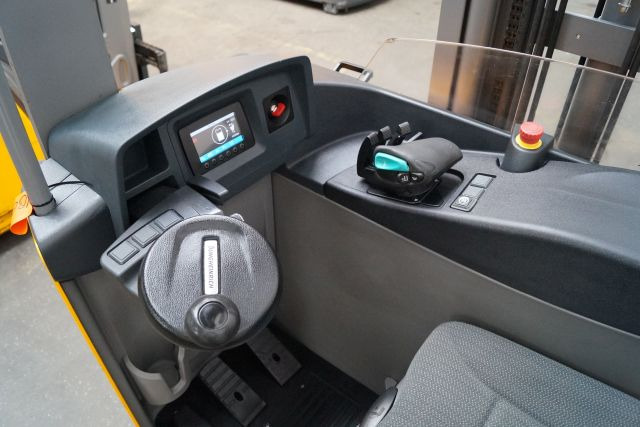 Jungheinrich ETV214 - شاحنة مناولة: صور 3 Jungheinrich ETV214 - شاحنة مناولة: صور 3