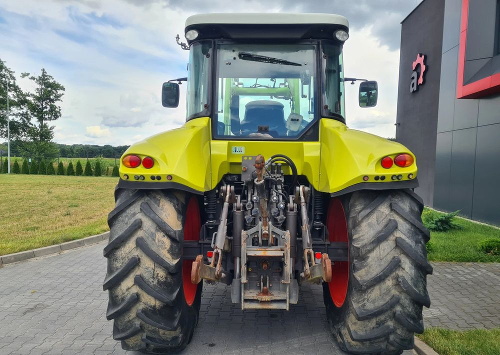 Claas Arion 530 - جرار: صور 5 Claas Arion 530 - جرار: صور 5