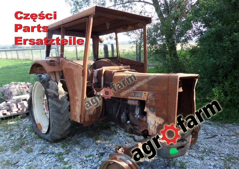 McCormick 553 części, skrzynia biegów, silnik - قطع الغيار: صور 1 McCormick 553 części, skrzynia biegów, silnik - قطع الغيار: صور 1