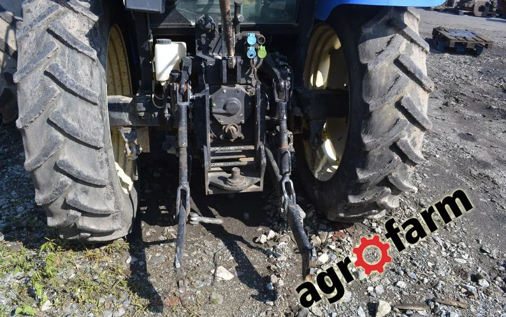 New Holland T5050 skrzynia silnik most obudowa piasta blok zawór - علبة التروس - الآلات والماكينات الزراعية: صور 2 New Holland T5050 skrzynia silnik most obudowa piasta blok zawór - علبة التروس - الآلات والماكينات الزراعية: صور 2