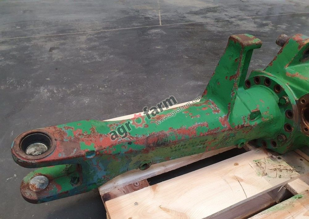 OBUDOWA PRZEDNIEGO MOSTU JOHN DEERE 3640 3650 - نقل الحركة: صور 3 OBUDOWA PRZEDNIEGO MOSTU JOHN DEERE 3640 3650 - نقل الحركة: صور 3