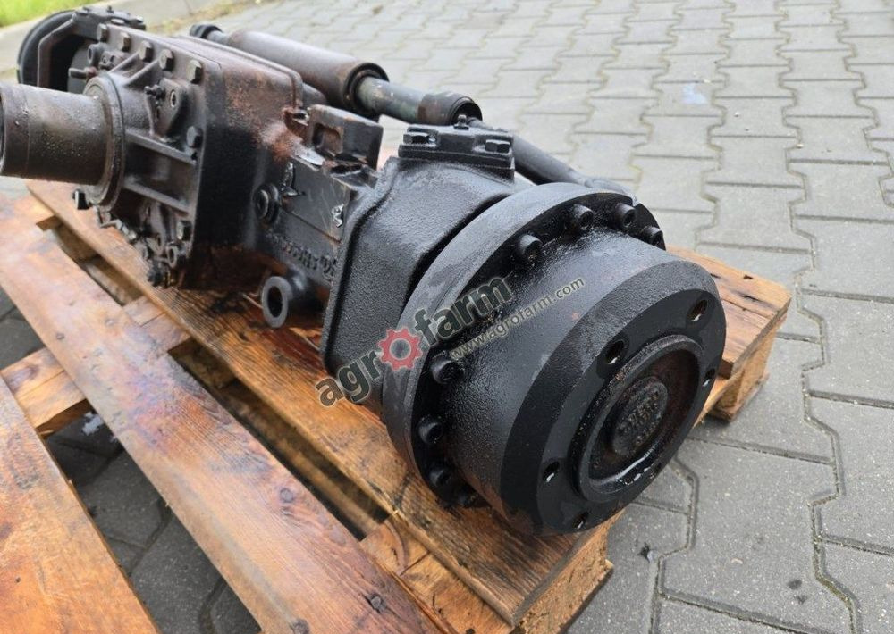 Przedni most Mccormick F - نقل الحركة: صور 2 Przedni most Mccormick F - نقل الحركة: صور 2