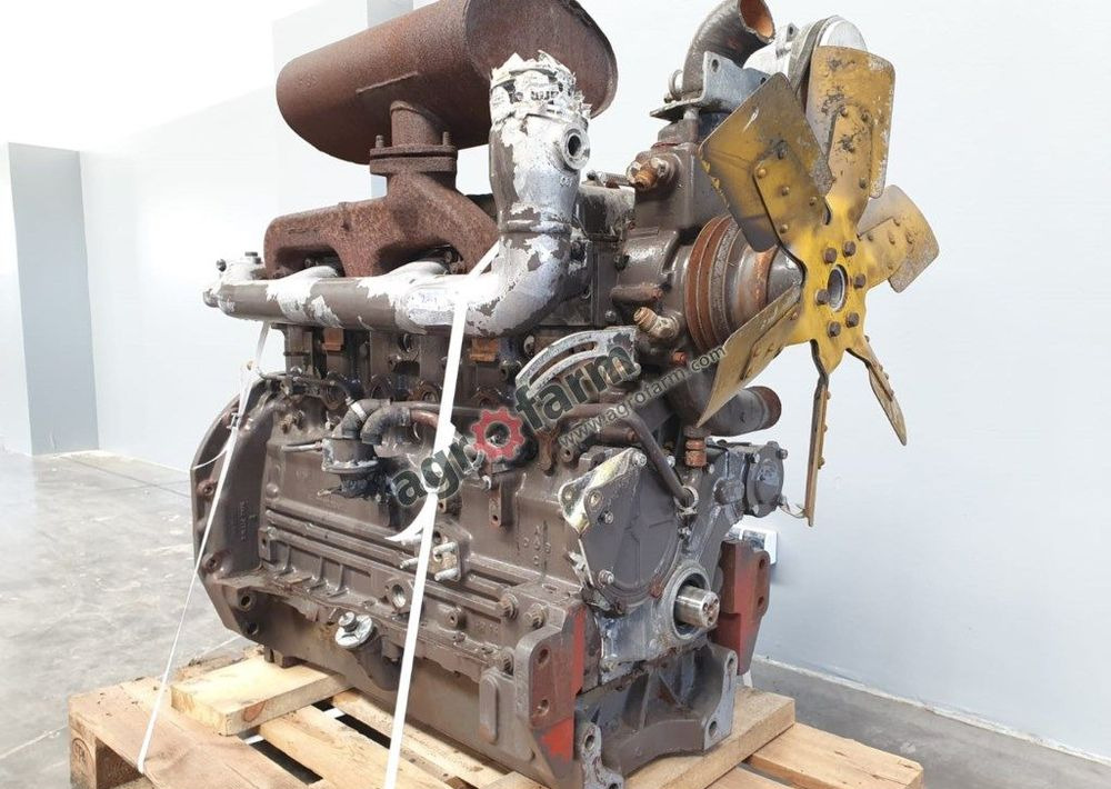 SILNIK MASSEY FERGUSON 3090 PERKINS A6.354-4 - المحرك - شاحنة: صور 1 SILNIK MASSEY FERGUSON 3090 PERKINS A6.354-4 - المحرك - شاحنة: صور 1