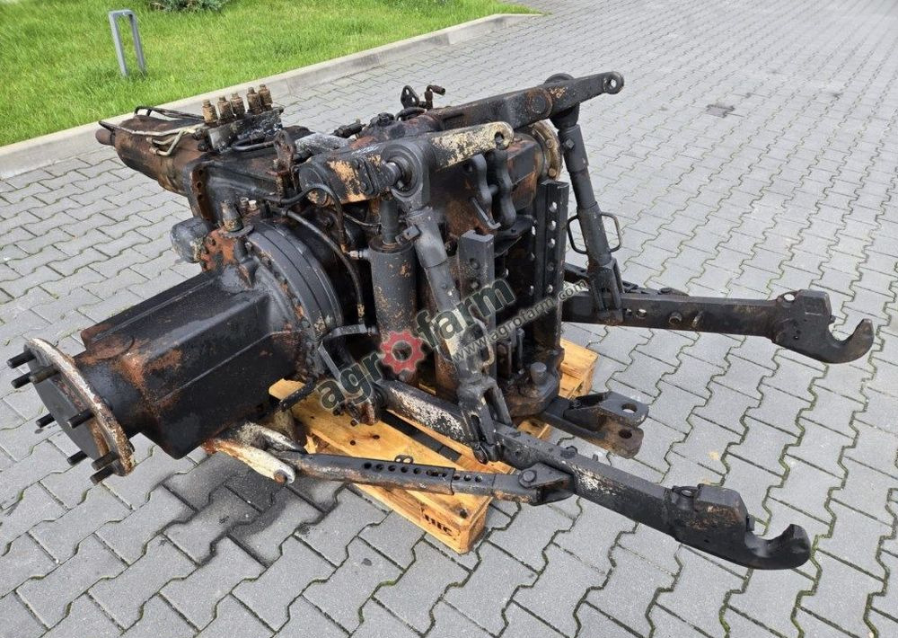 Skrzynia biegów, most tylny Valtra N91 TB07881 - علبة التروس: صور 4 Skrzynia biegów, most tylny Valtra N91 TB07881 - علبة التروس: صور 4