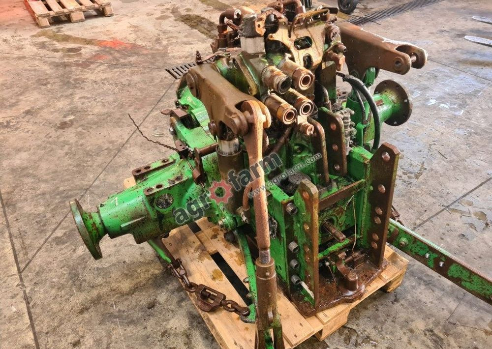 Tylny most John Deere 6300 - علبة التروس: صور 4 Tylny most John Deere 6300 - علبة التروس: صور 4