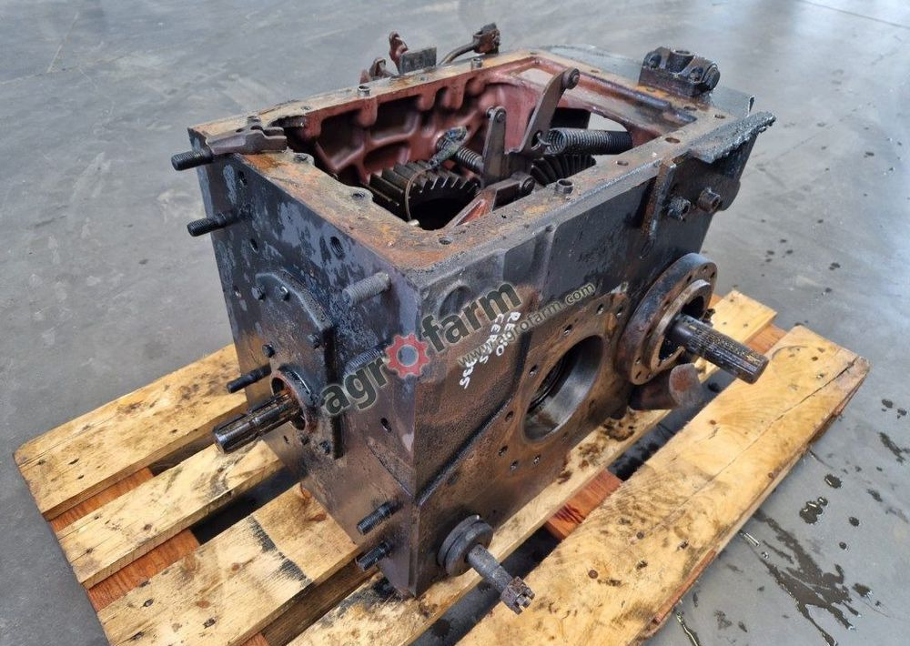 Tylny most Renault Ceres 335 - علبة التروس: صور 1 Tylny most Renault Ceres 335 - علبة التروس: صور 1