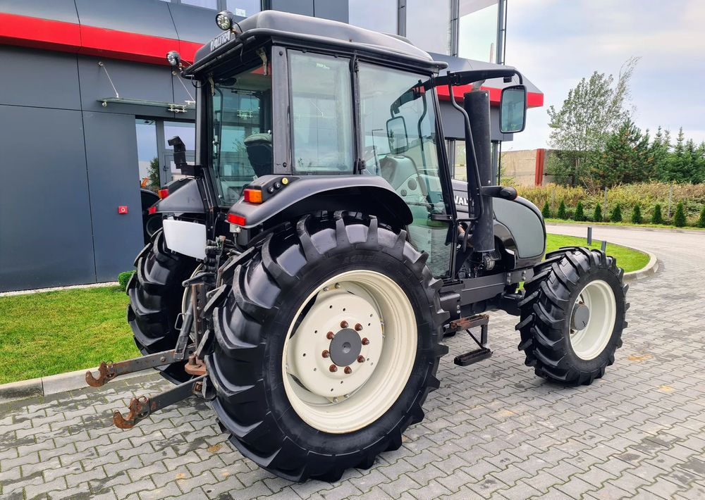 Valtra A93 - جرار: صور 4 Valtra A93 - جرار: صور 4