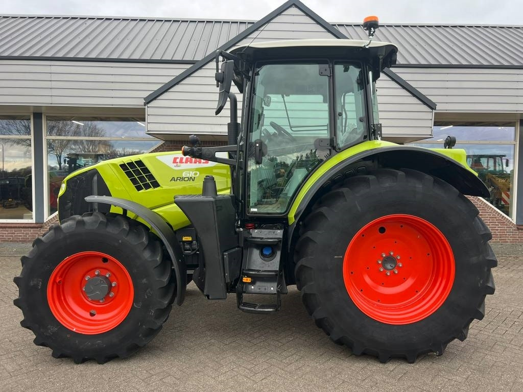 Claas Arion 610 CIS - جرار: صور 2 Claas Arion 610 CIS - جرار: صور 2