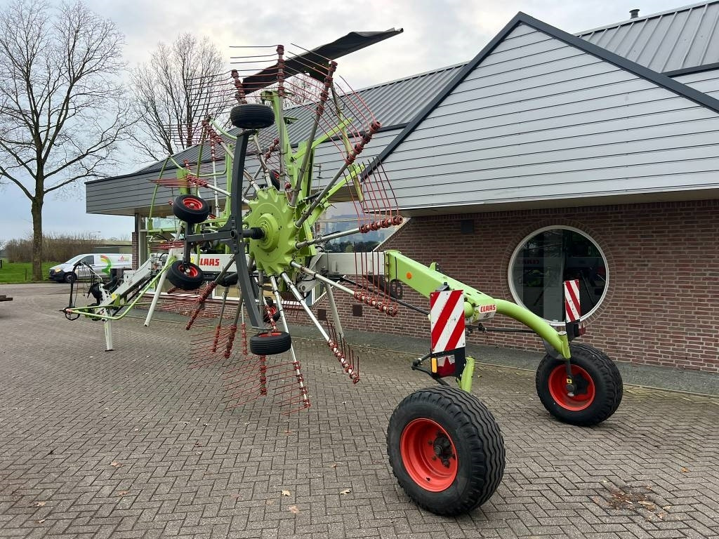 Claas Liner 1750 - لمّامَة القش: صور 3 Claas Liner 1750 - لمّامَة القش: صور 3