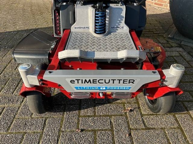 Toro eMR 4275 - جزازة المروج: صور 4 Toro eMR 4275 - جزازة المروج: صور 4