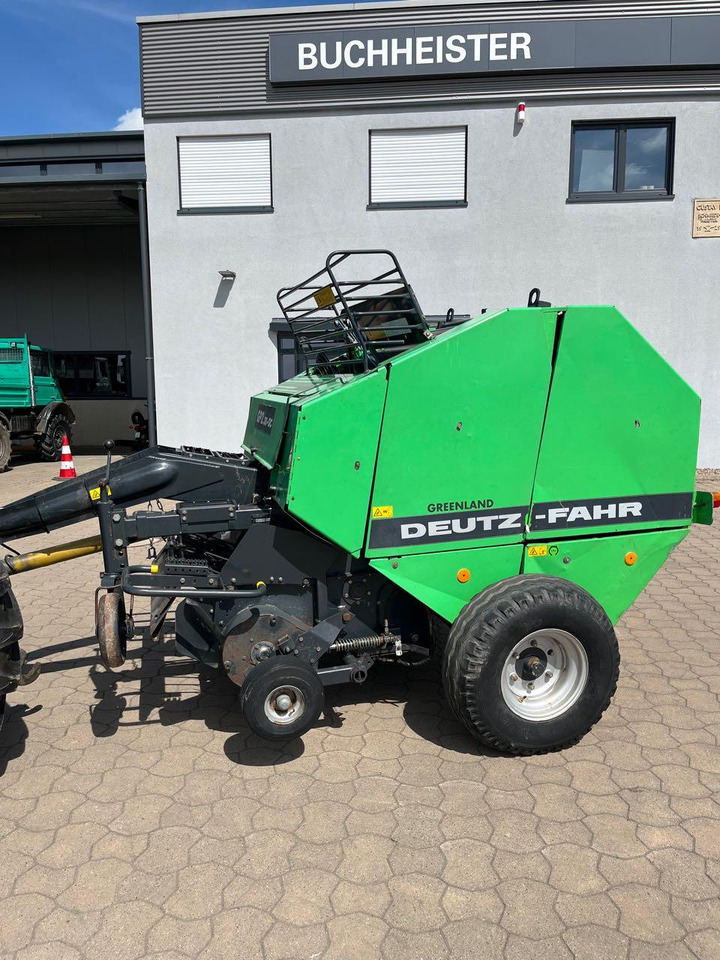 Deutz-Fahr GP 2.30-OC - مكبس القش الدائري: صور 1 Deutz-Fahr GP 2.30-OC - مكبس القش الدائري: صور 1